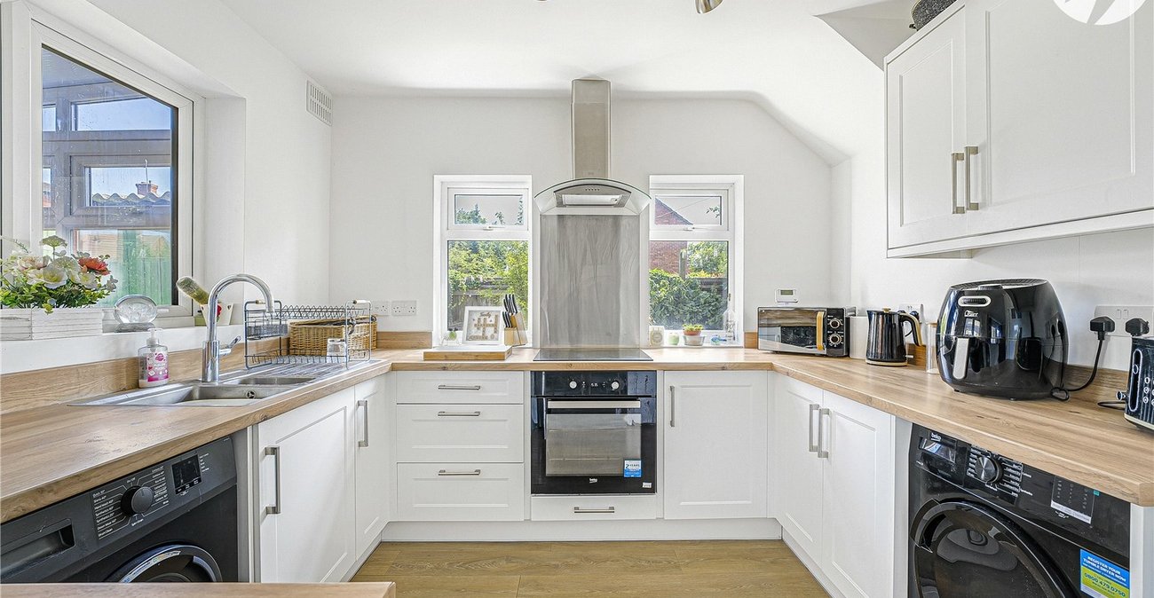 2 bedroom house for sale in Swanley | Robinson Jackson