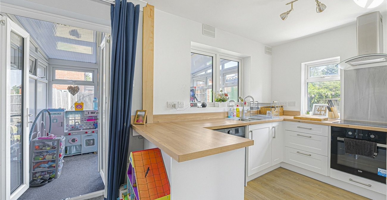 2 bedroom house for sale in Swanley | Robinson Jackson