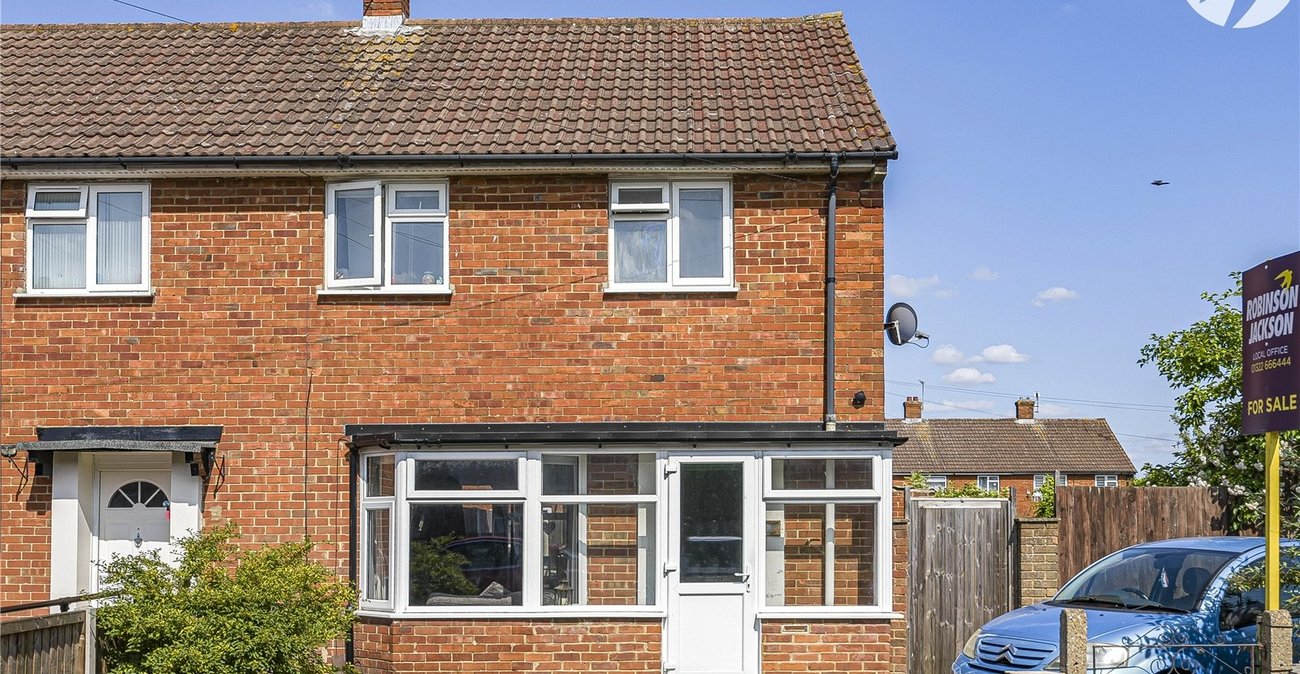 2 bedroom house for sale in Swanley | Robinson Jackson