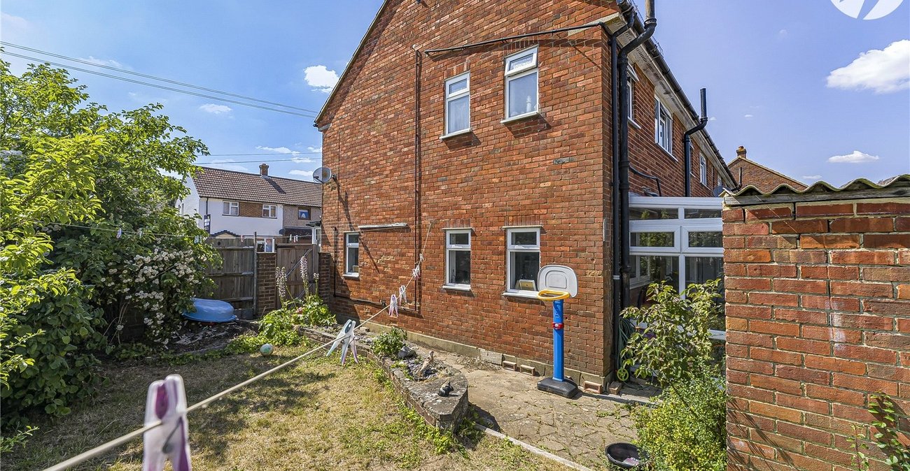 2 bedroom house for sale in Swanley | Robinson Jackson