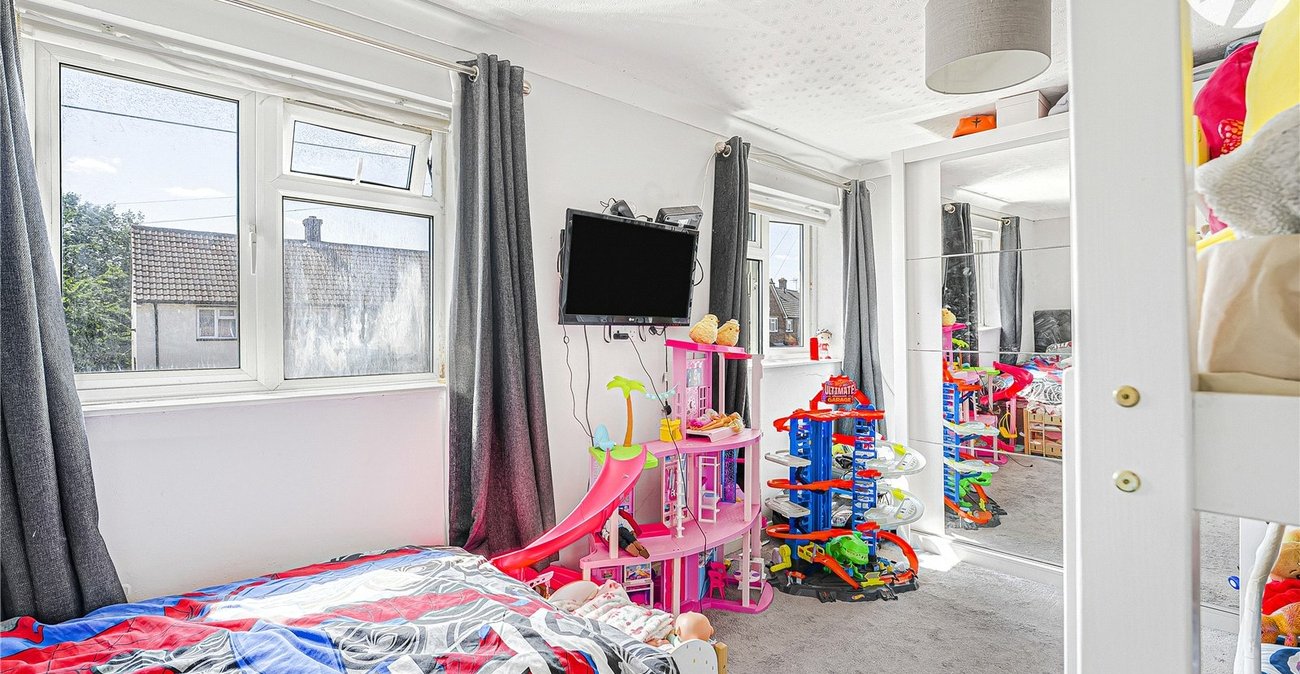 2 bedroom house for sale in Swanley | Robinson Jackson