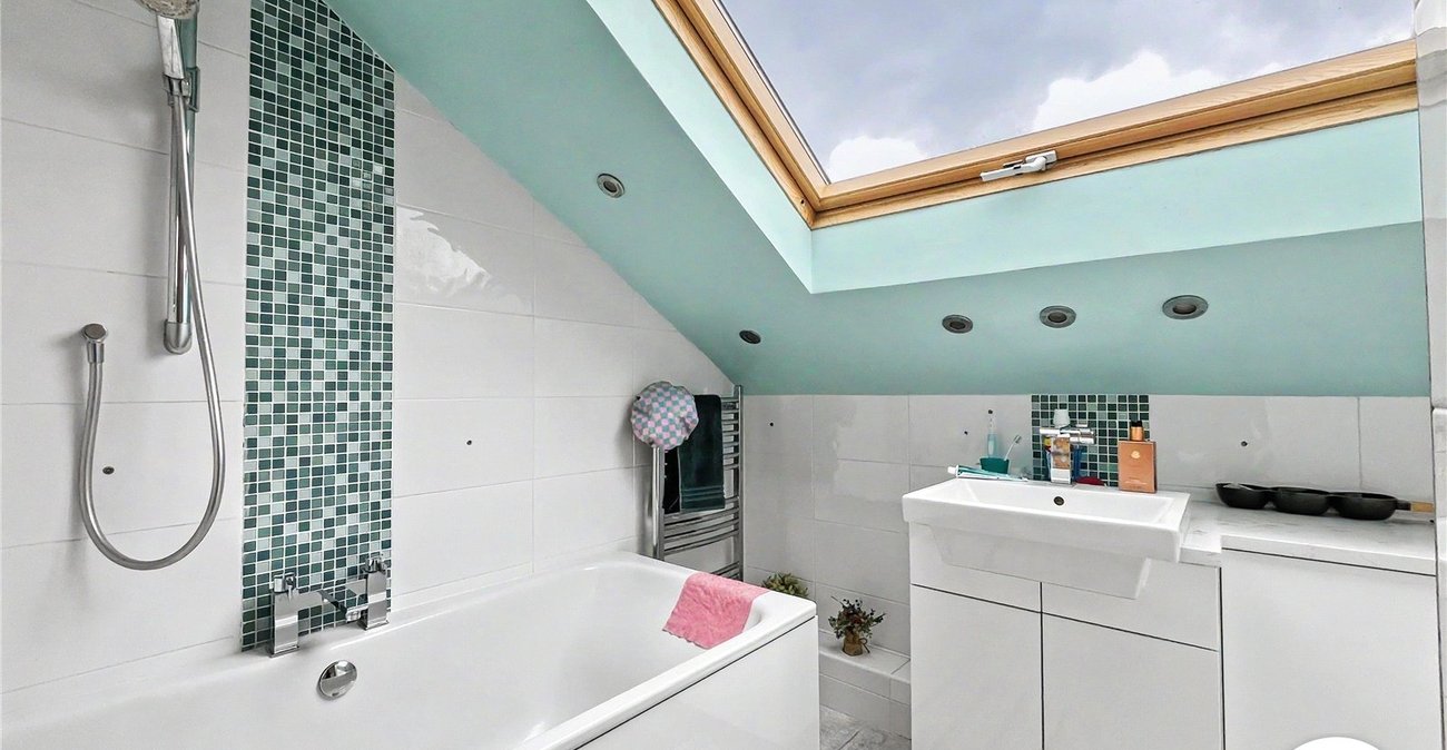 3 bedroom bungalow for sale in Walderslade | Robinson Michael & Jackson