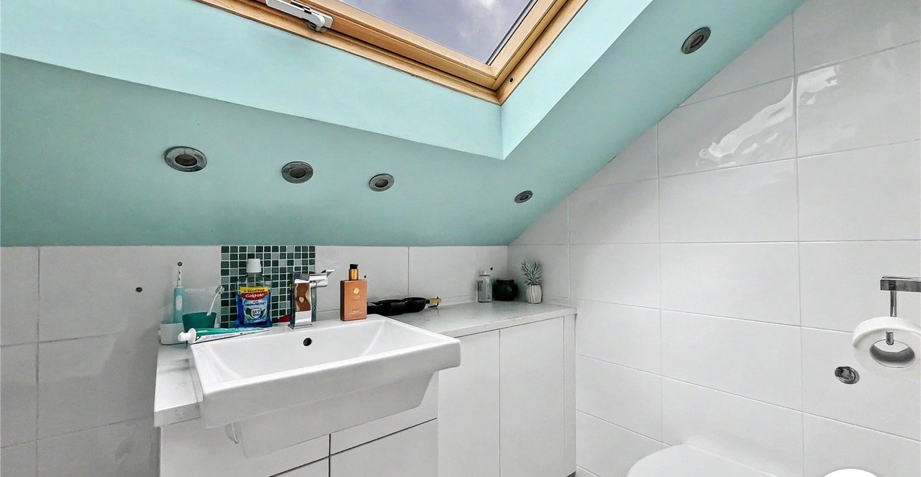 3 bedroom bungalow for sale in Walderslade | Robinson Michael & Jackson