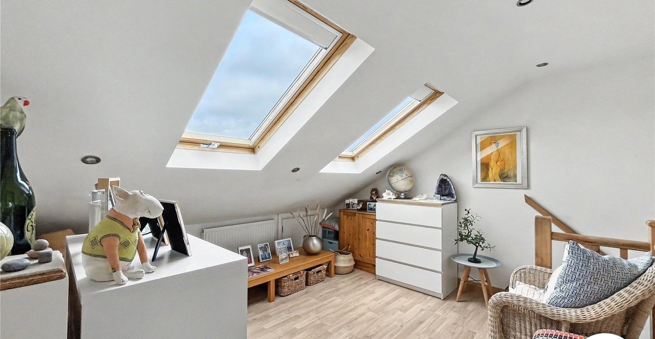 3 bedroom bungalow for sale in Walderslade | Robinson Michael & Jackson