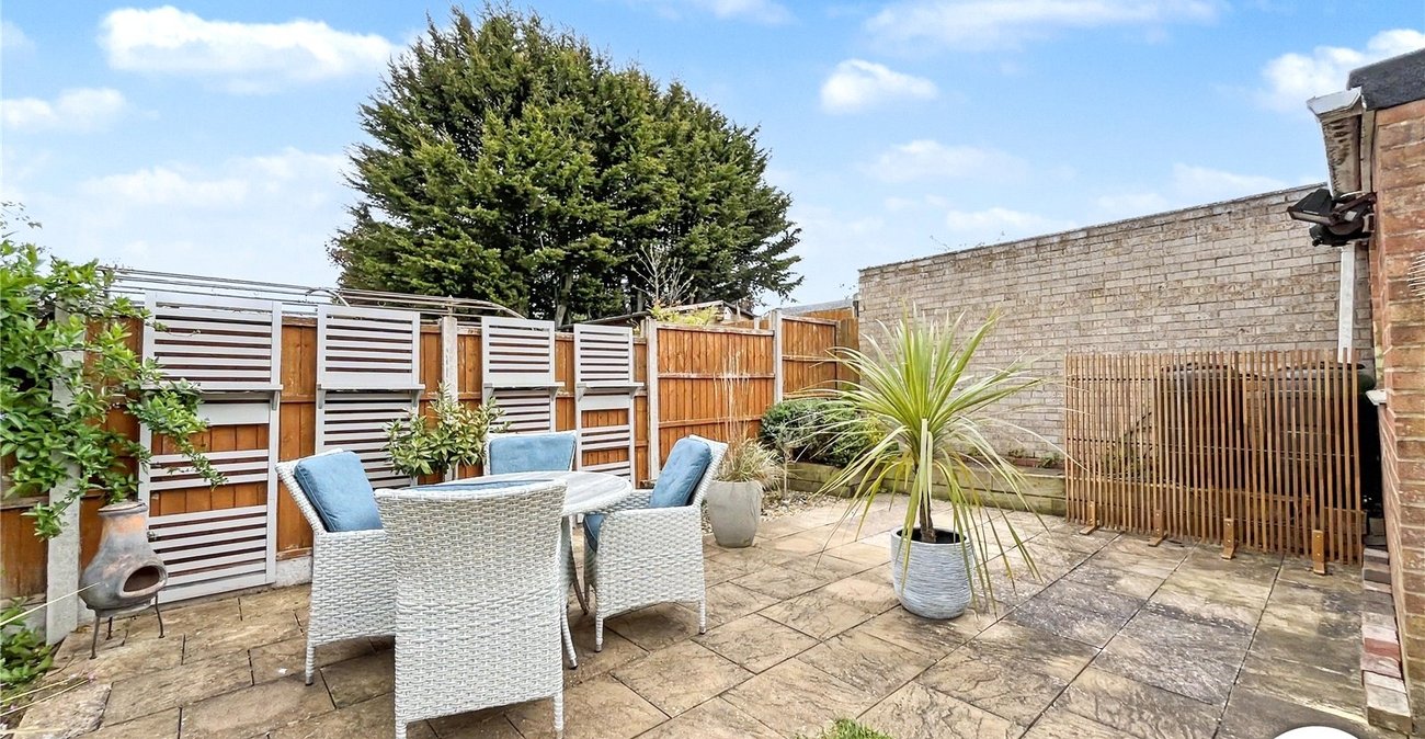 3 bedroom bungalow for sale in Walderslade | Robinson Michael & Jackson