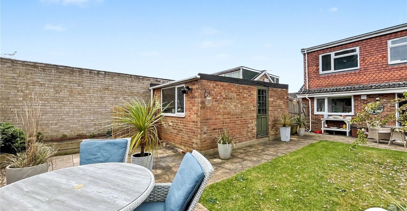 3 bedroom bungalow for sale in Walderslade | Robinson Michael & Jackson