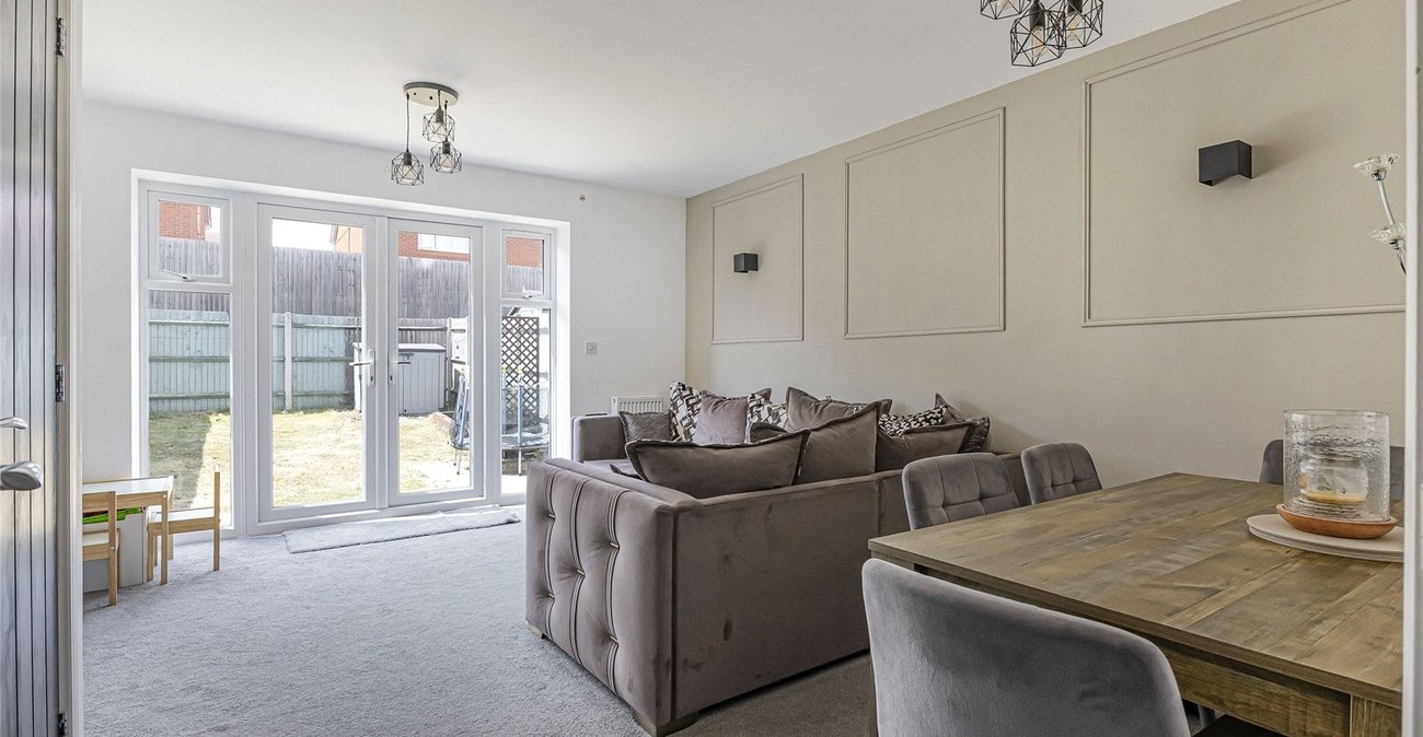 2 bedroom house for sale in Hoo | Robinson Michael & Jackson