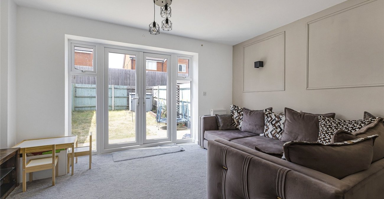 2 bedroom house for sale in Hoo | Robinson Michael & Jackson