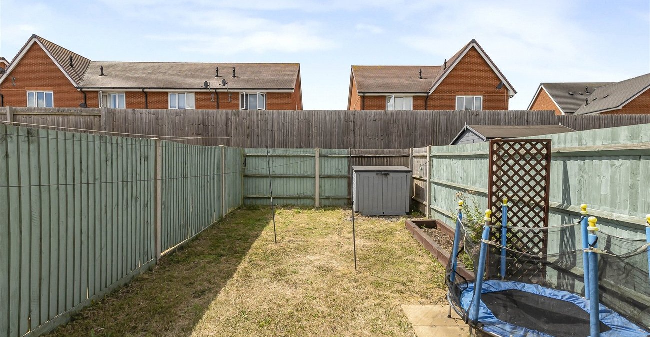 2 bedroom house for sale in Hoo | Robinson Michael & Jackson