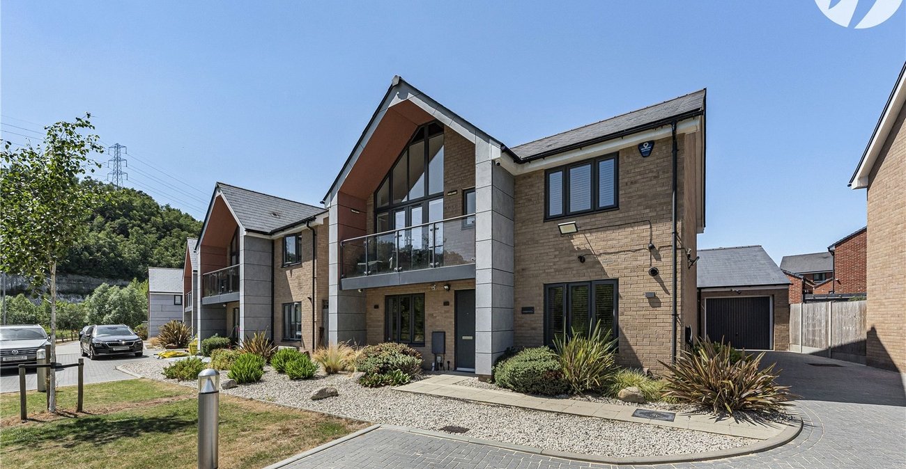 4 bedroom house for sale in Castle Hill | Robinson Jackson