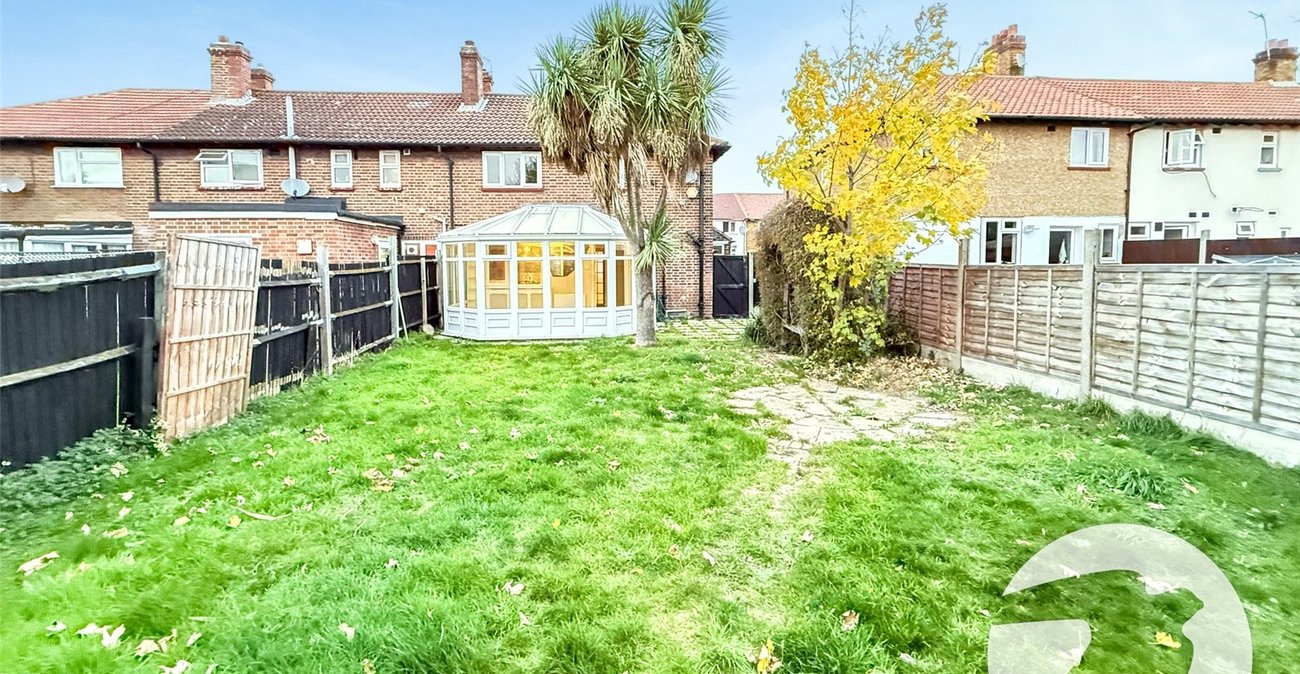 3 bedroom house for sale in Eltham | Robinson Jackson