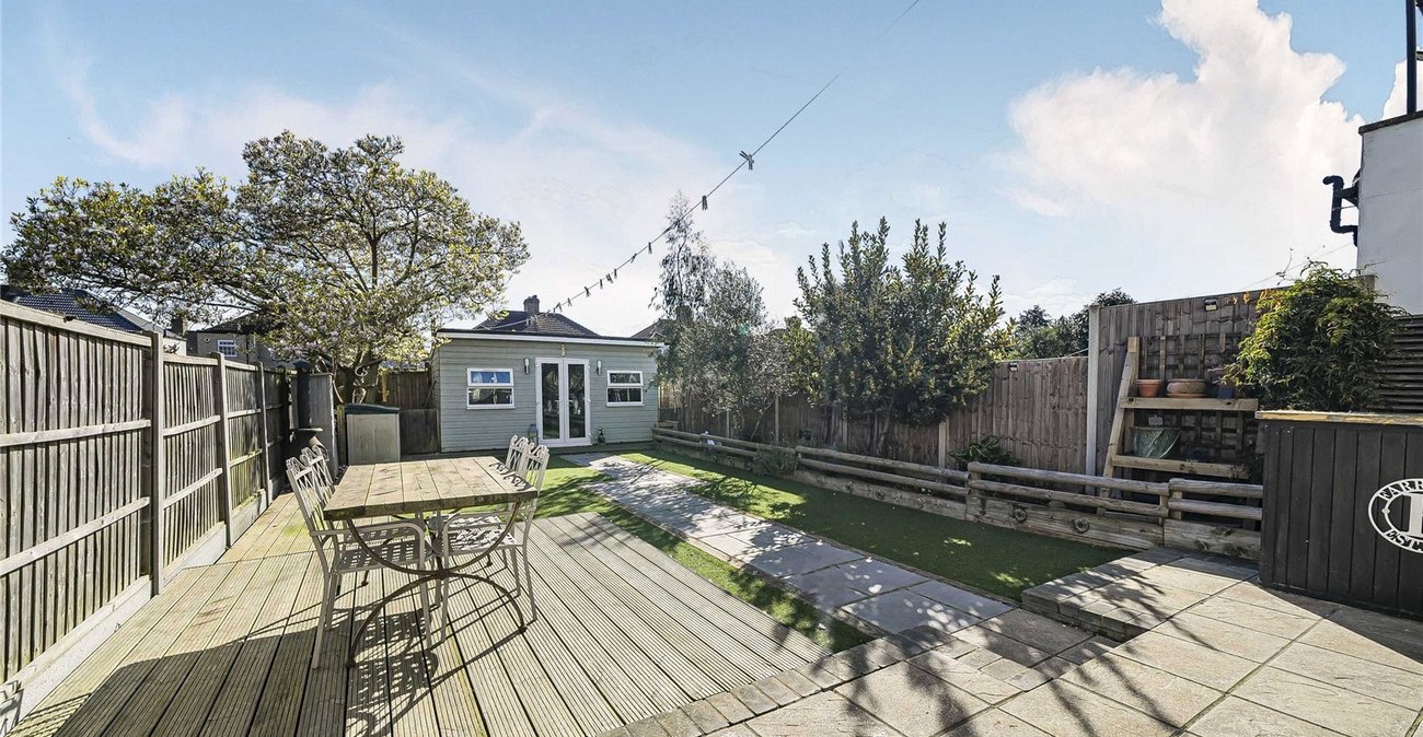 4 bedroom house for sale in Welling | Robinson Jackson