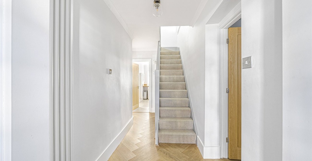 4 bedroom house for sale in Welling | Robinson Jackson