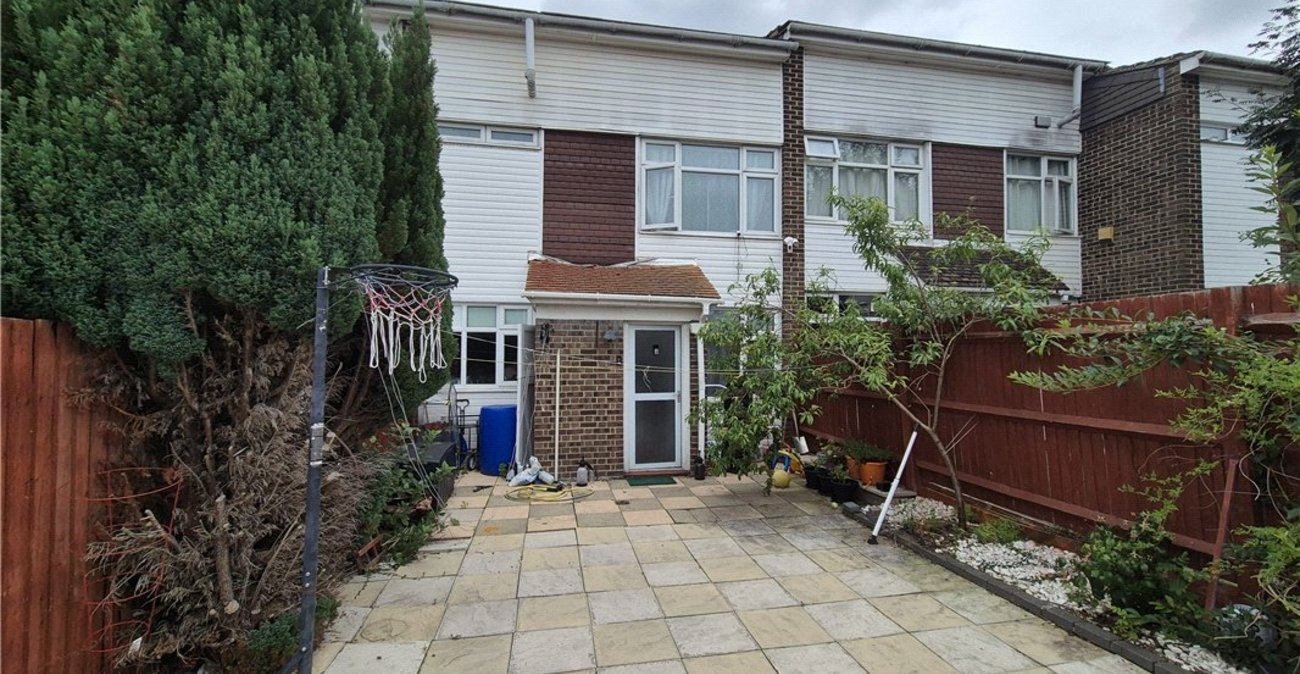 3 bedroom house for sale in St Pauls Cray | Robinson Jackson