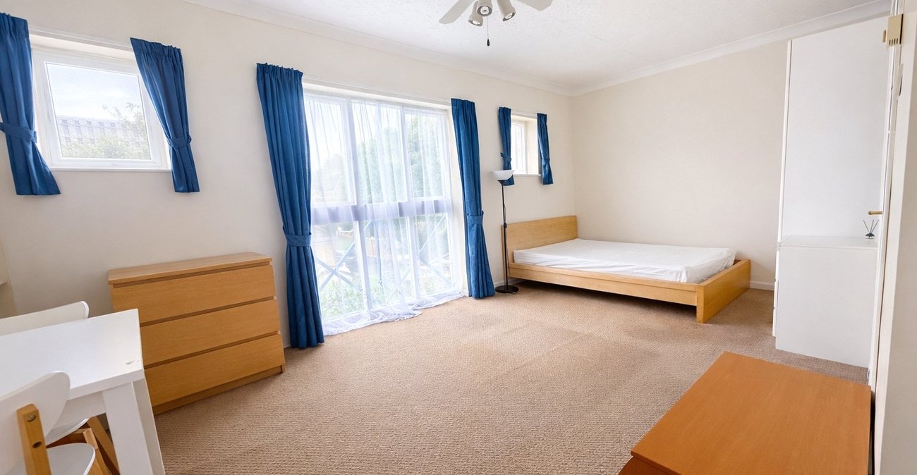 1 bedroom property for sale in London | Robinson Jackson