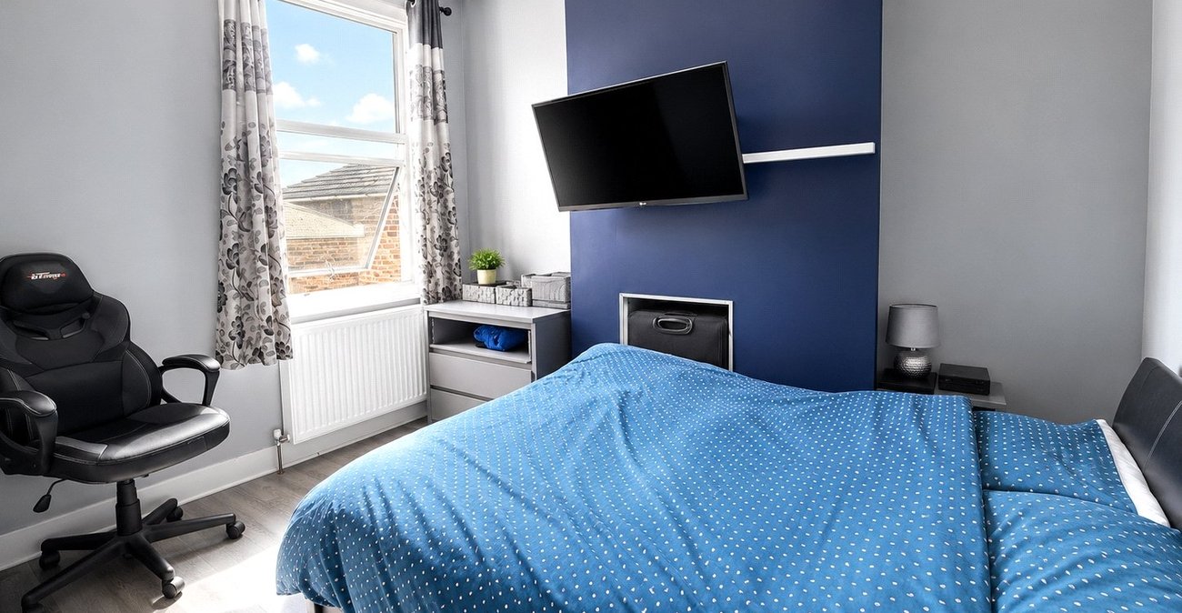 3 bedroom house for sale in Lewisham | Robinson Jackson