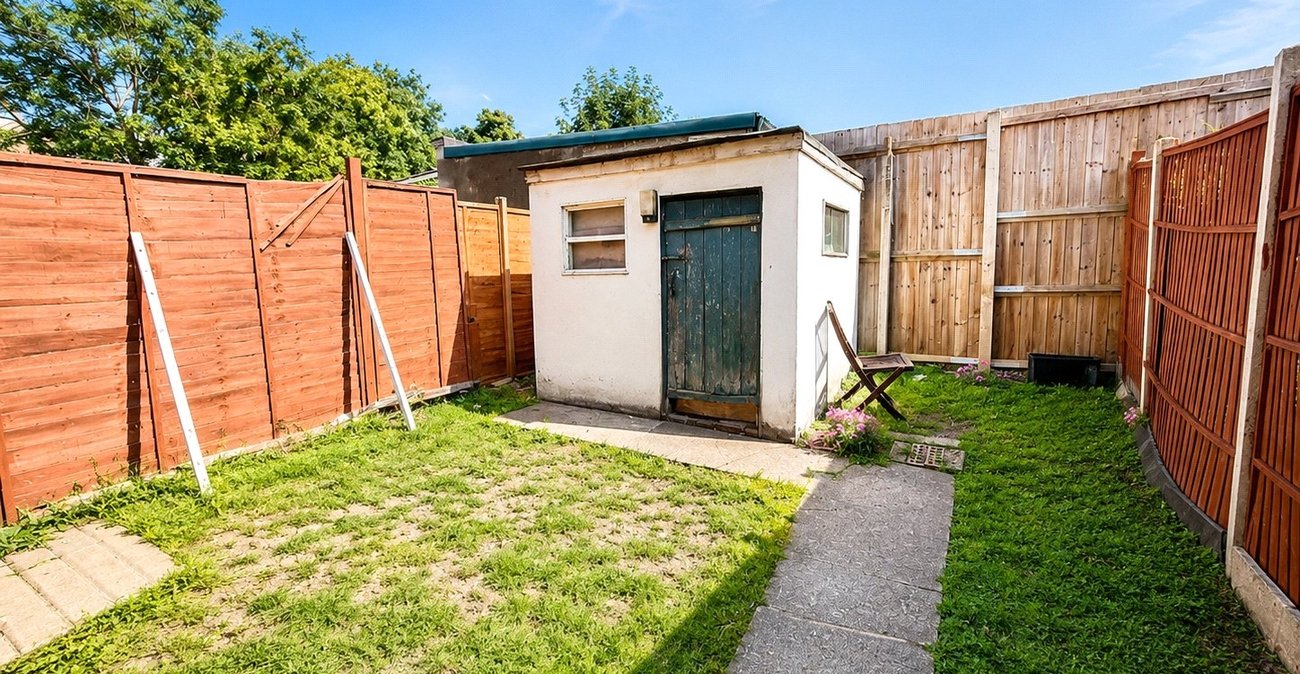 3 bedroom house for sale in Lewisham | Robinson Jackson