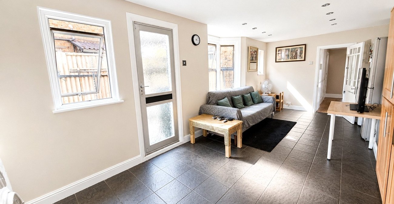 3 bedroom house for sale in Lewisham | Robinson Jackson