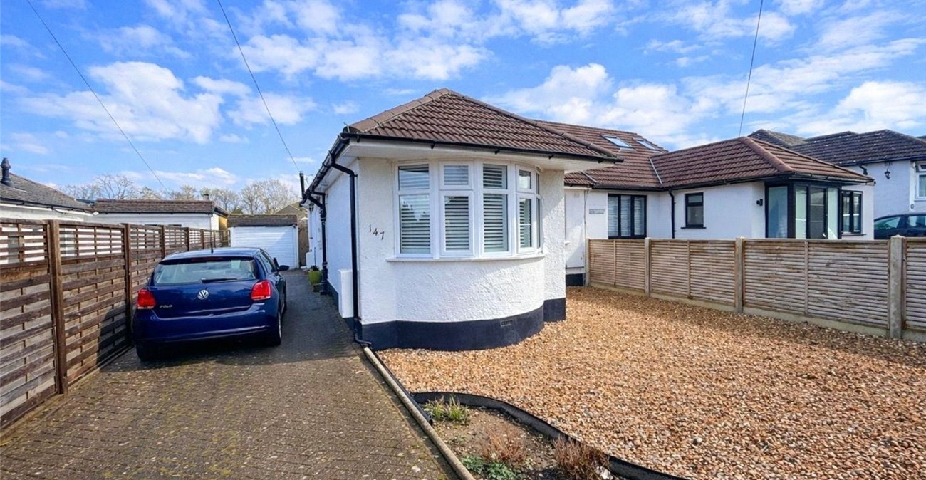 2 bedroom bungalow for sale in South Orpington | Robinson Jackson