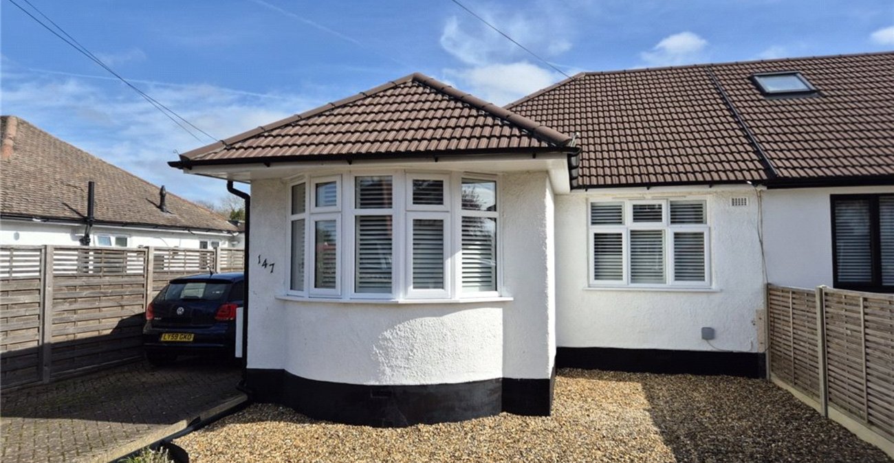 2 bedroom bungalow for sale in South Orpington | Robinson Jackson