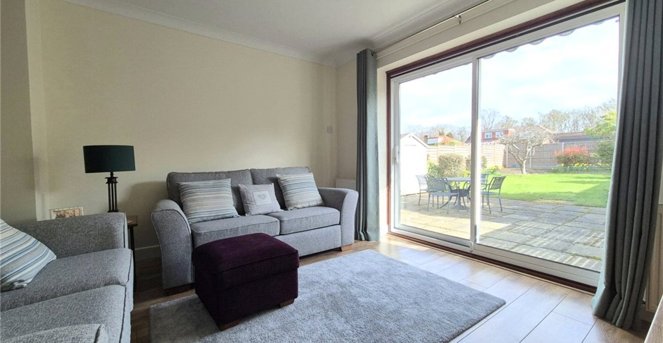 2 bedroom bungalow for sale in South Orpington | Robinson Jackson