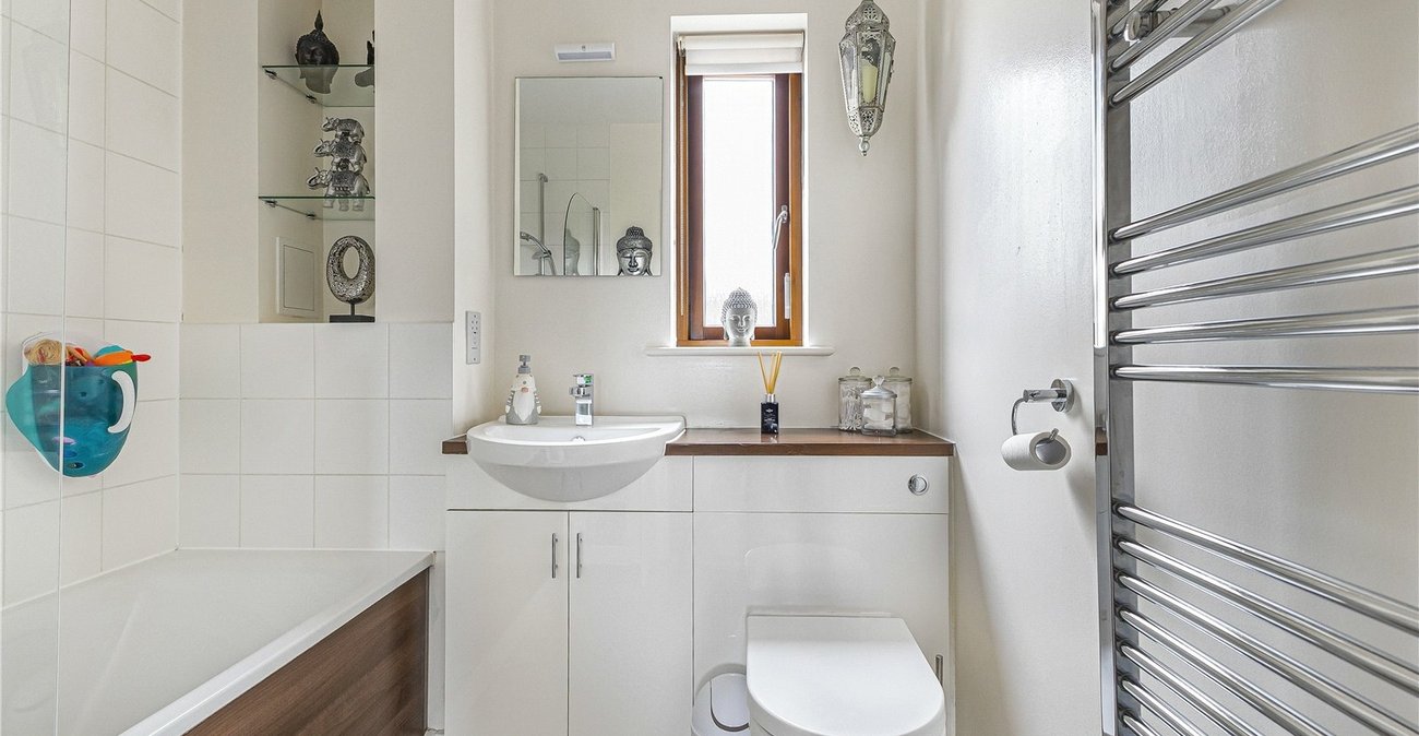 3 bedroom house for sale in Gravesend | Robinson Michael & Jackson