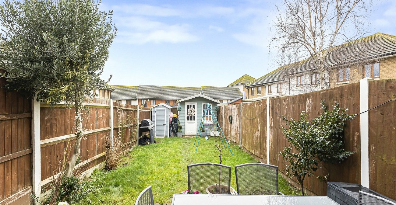 3 bedroom house for sale in Gravesend | Robinson Michael & Jackson