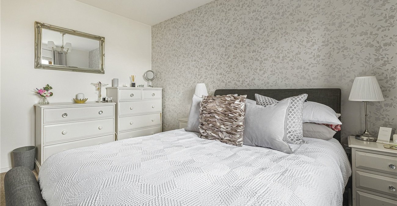 3 bedroom house for sale in Gravesend | Robinson Michael & Jackson