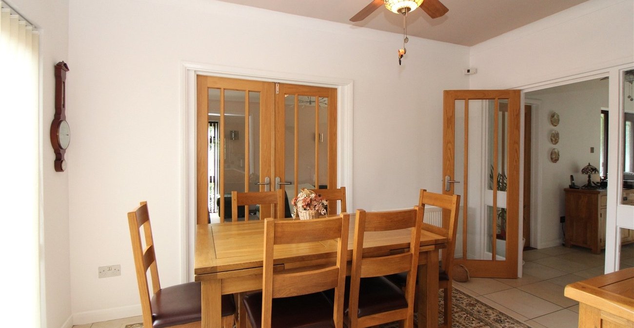 3 bedroom bungalow for sale in Walderslade | Robinson Michael & Jackson