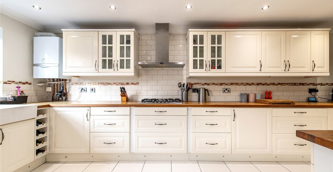 4 bedroom house for sale in Gravesend | Robinson Michael & Jackson