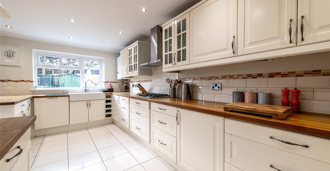 4 bedroom house for sale in Gravesend | Robinson Michael & Jackson