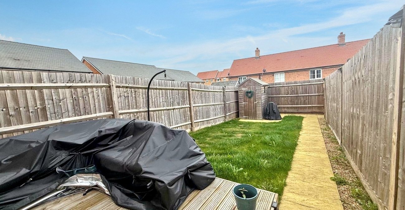 2 bedroom house for sale in Gravesend | Robinson Michael & Jackson