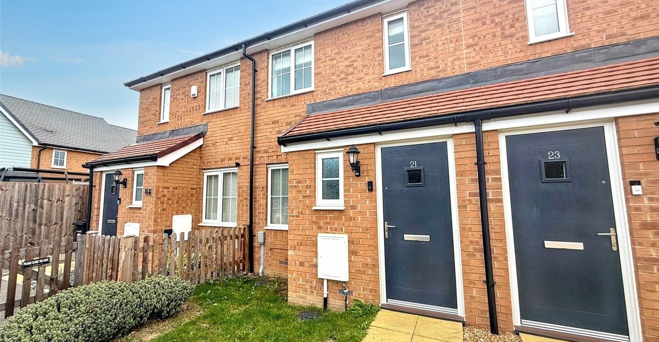 2 bedroom house for sale in Gravesend | Robinson Michael & Jackson