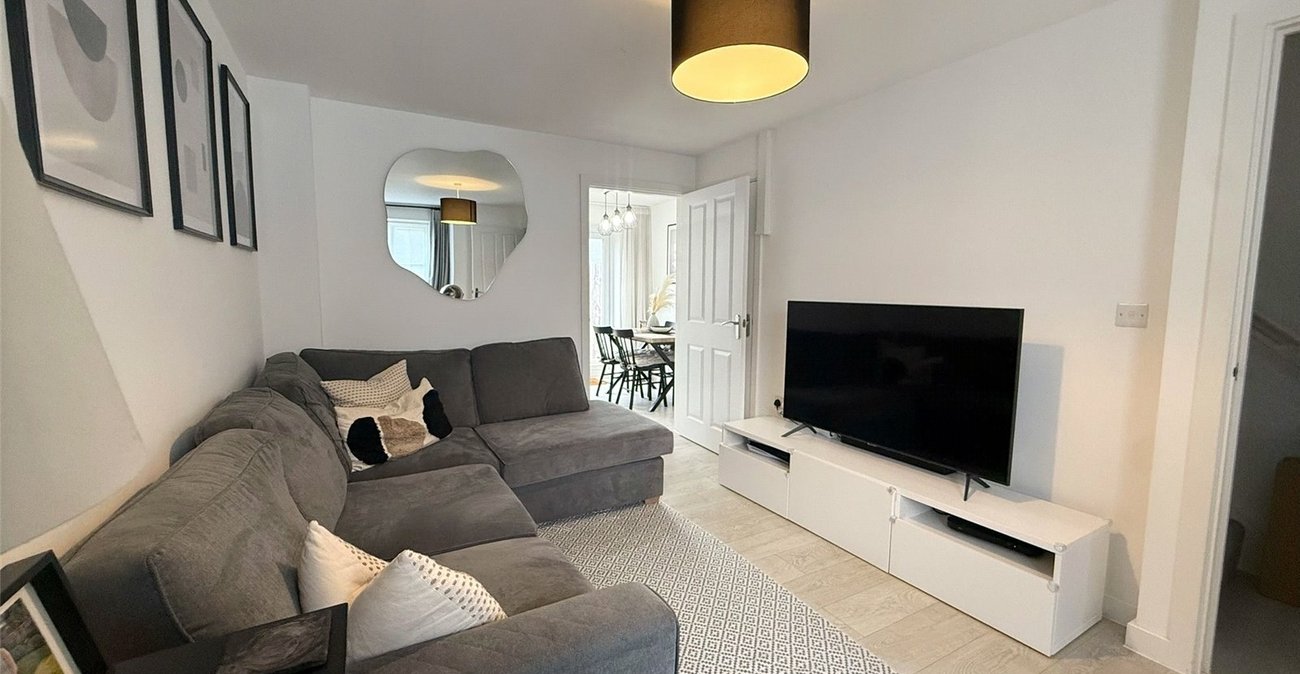 2 bedroom house for sale in Gravesend | Robinson Michael & Jackson