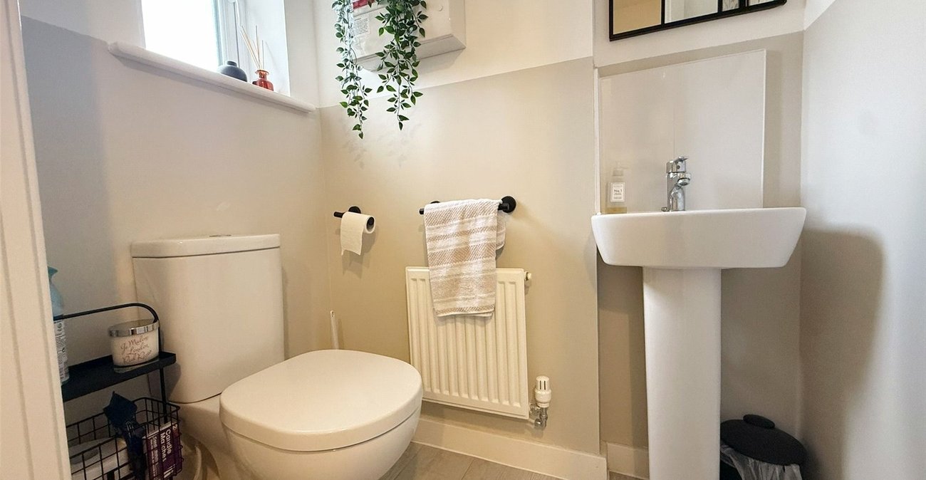 2 bedroom house for sale in Gravesend | Robinson Michael & Jackson