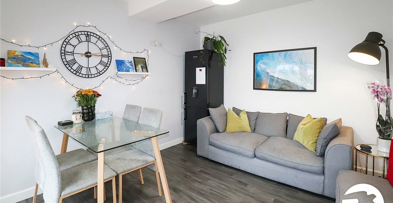 3 bedroom house for sale in Abbey Wood | Robinson Jackson