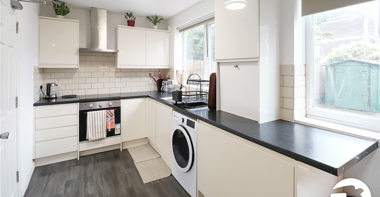 3 bedroom house for sale in Abbey Wood | Robinson Jackson