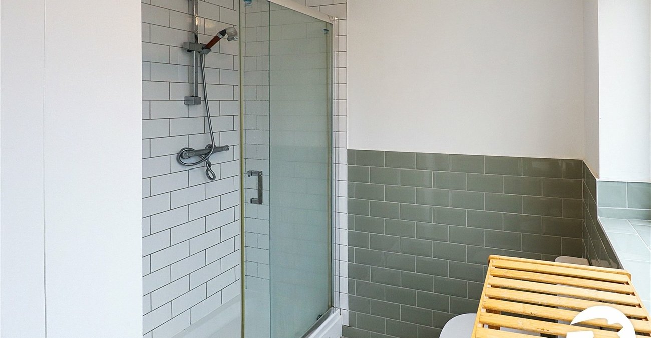 3 bedroom house for sale in Abbey Wood | Robinson Jackson