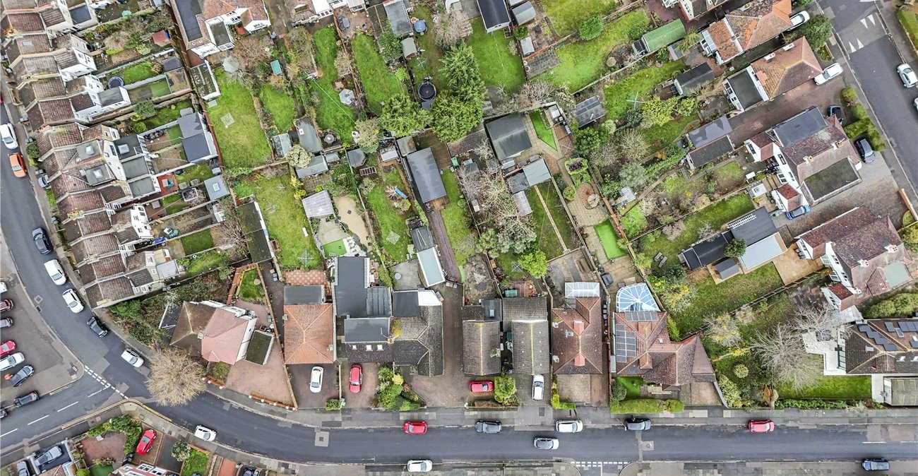 3 bedroom house for sale in West Dartford | Robinson Jackson