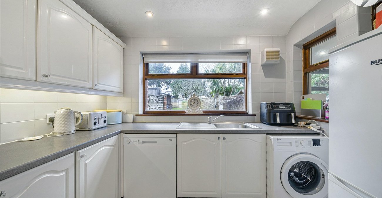 3 bedroom house for sale in West Dartford | Robinson Jackson