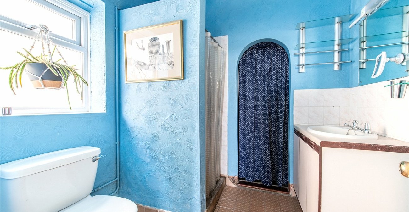 3 bedroom house for sale in Gillingham | Robinson Michael & Jackson