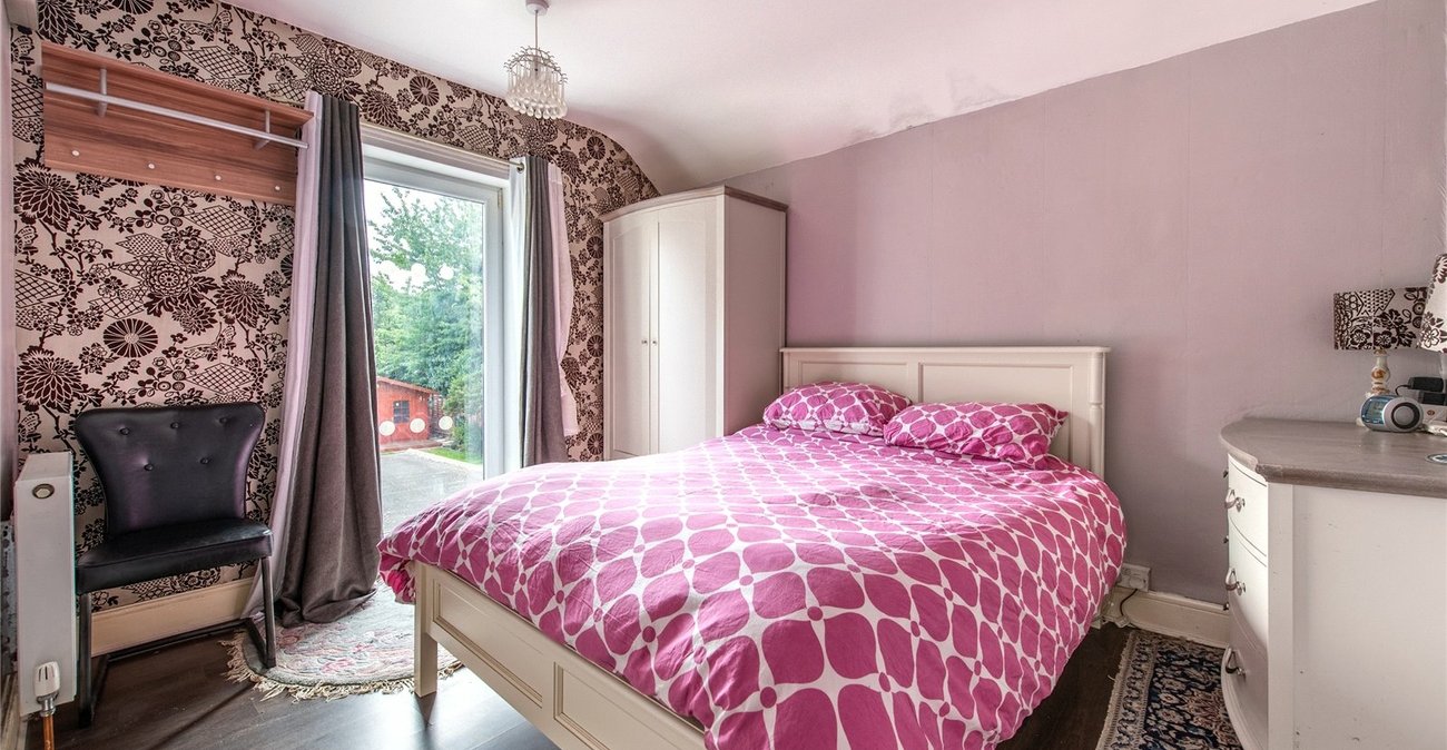 3 bedroom house for sale in Gillingham | Robinson Michael & Jackson