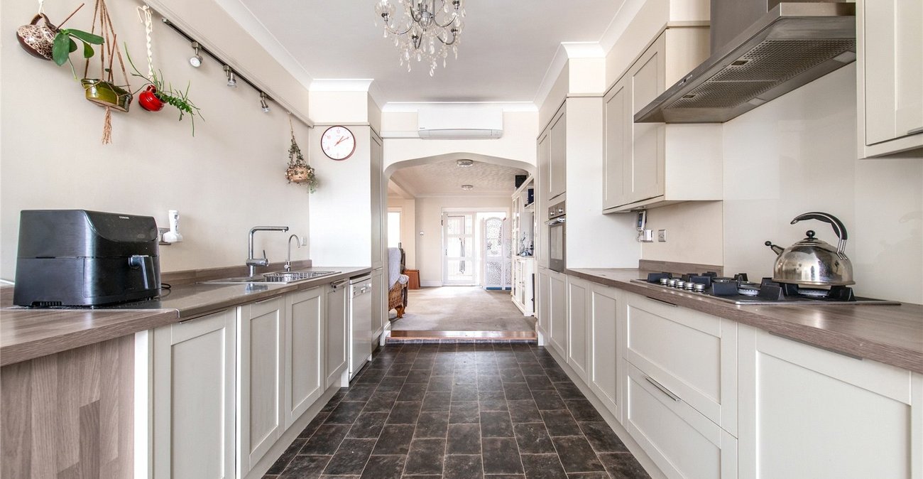 3 bedroom house for sale in Gillingham | Robinson Michael & Jackson