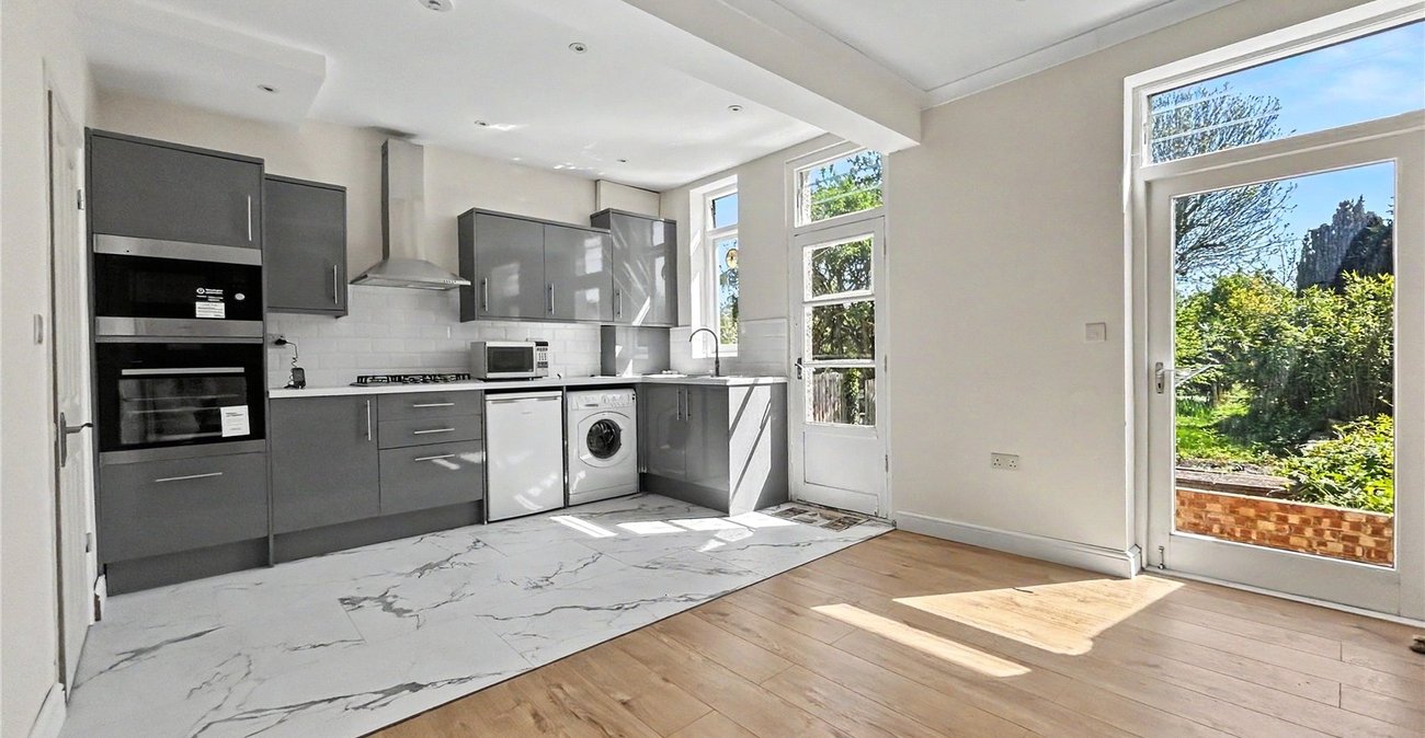 3 bedroom house for sale in Gillingham | Robinson Michael & Jackson