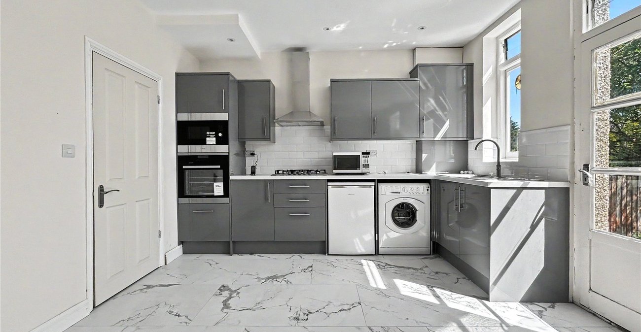 3 bedroom house for sale in Gillingham | Robinson Michael & Jackson