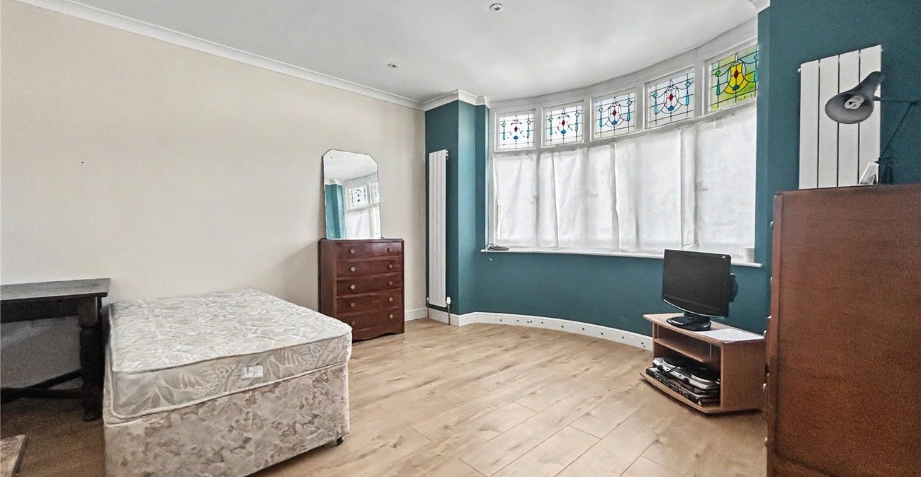 3 bedroom house for sale in Gillingham | Robinson Michael & Jackson