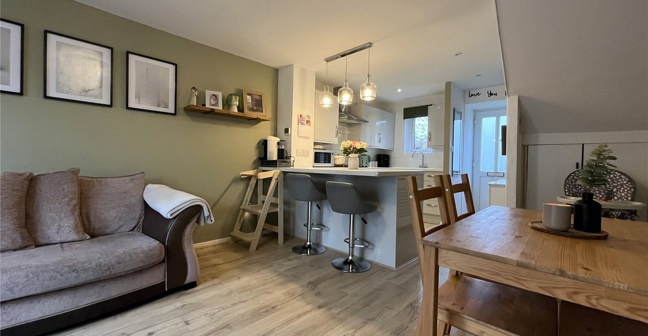 2 bedroom house for sale in Princes Park | Robinson Michael & Jackson