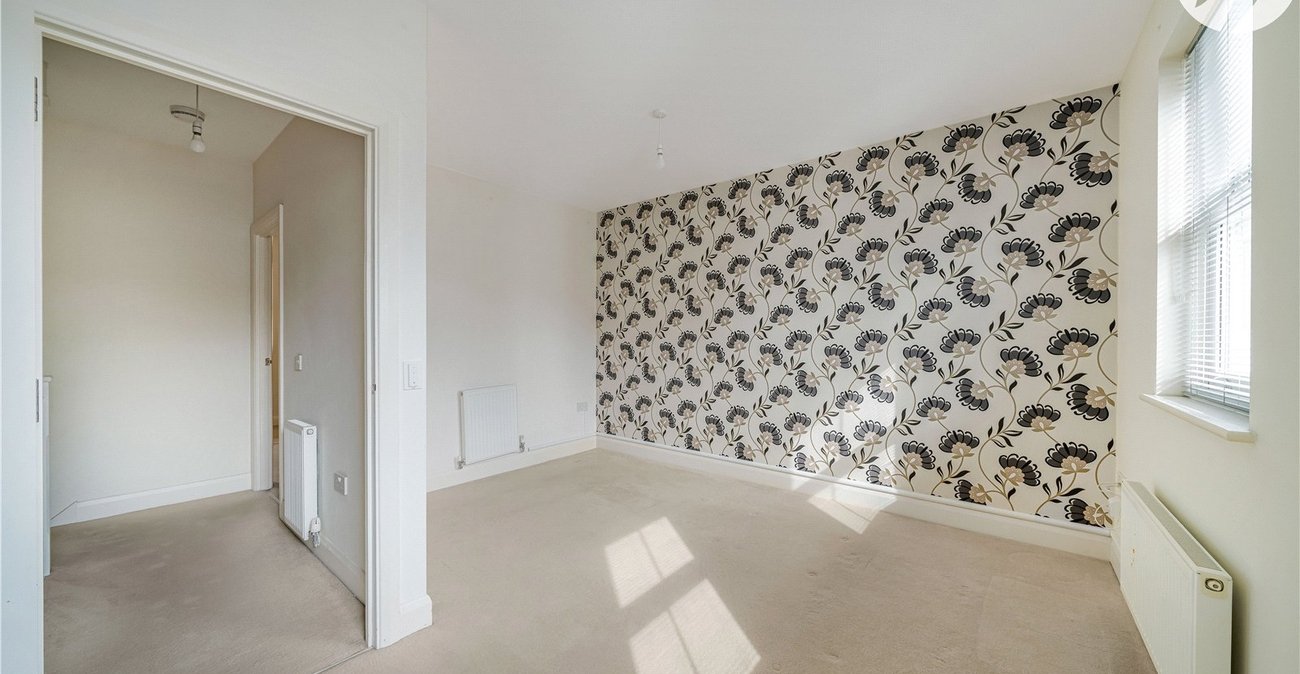 4 bedroom house for sale in Dartford | Robinson Jackson