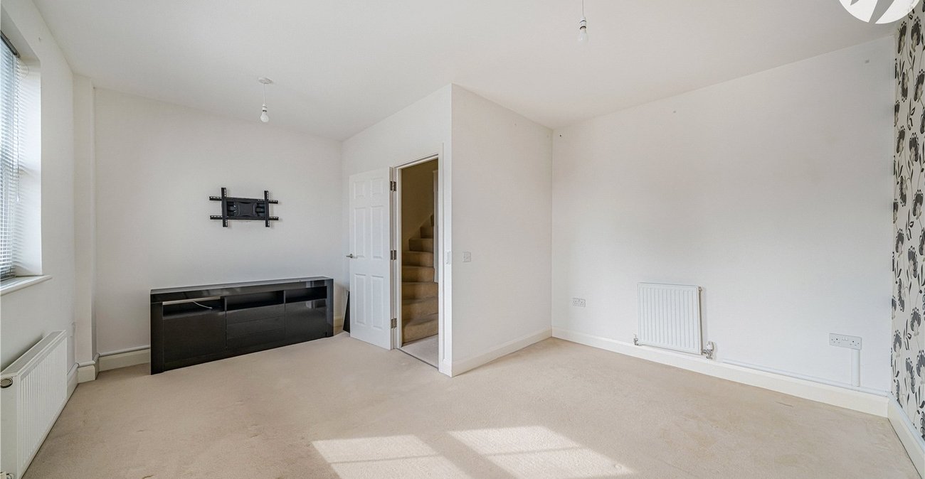 4 bedroom house for sale in Dartford | Robinson Jackson