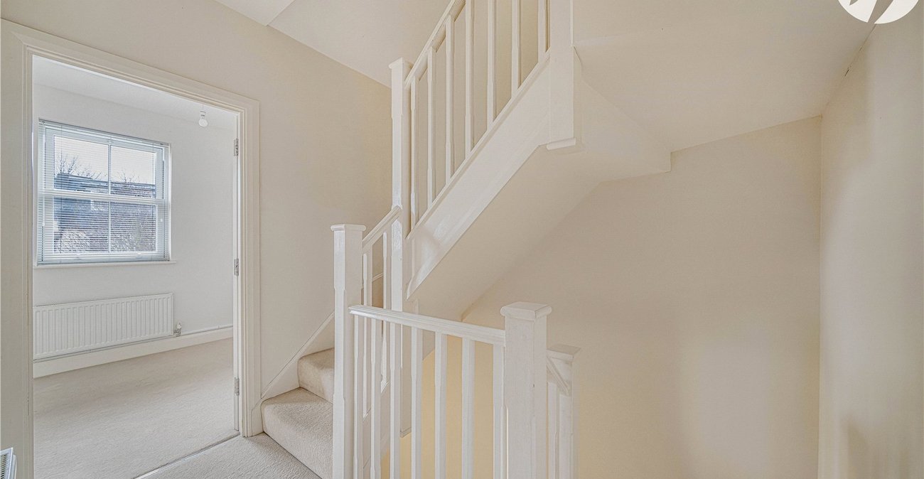 4 bedroom house for sale in Dartford | Robinson Jackson